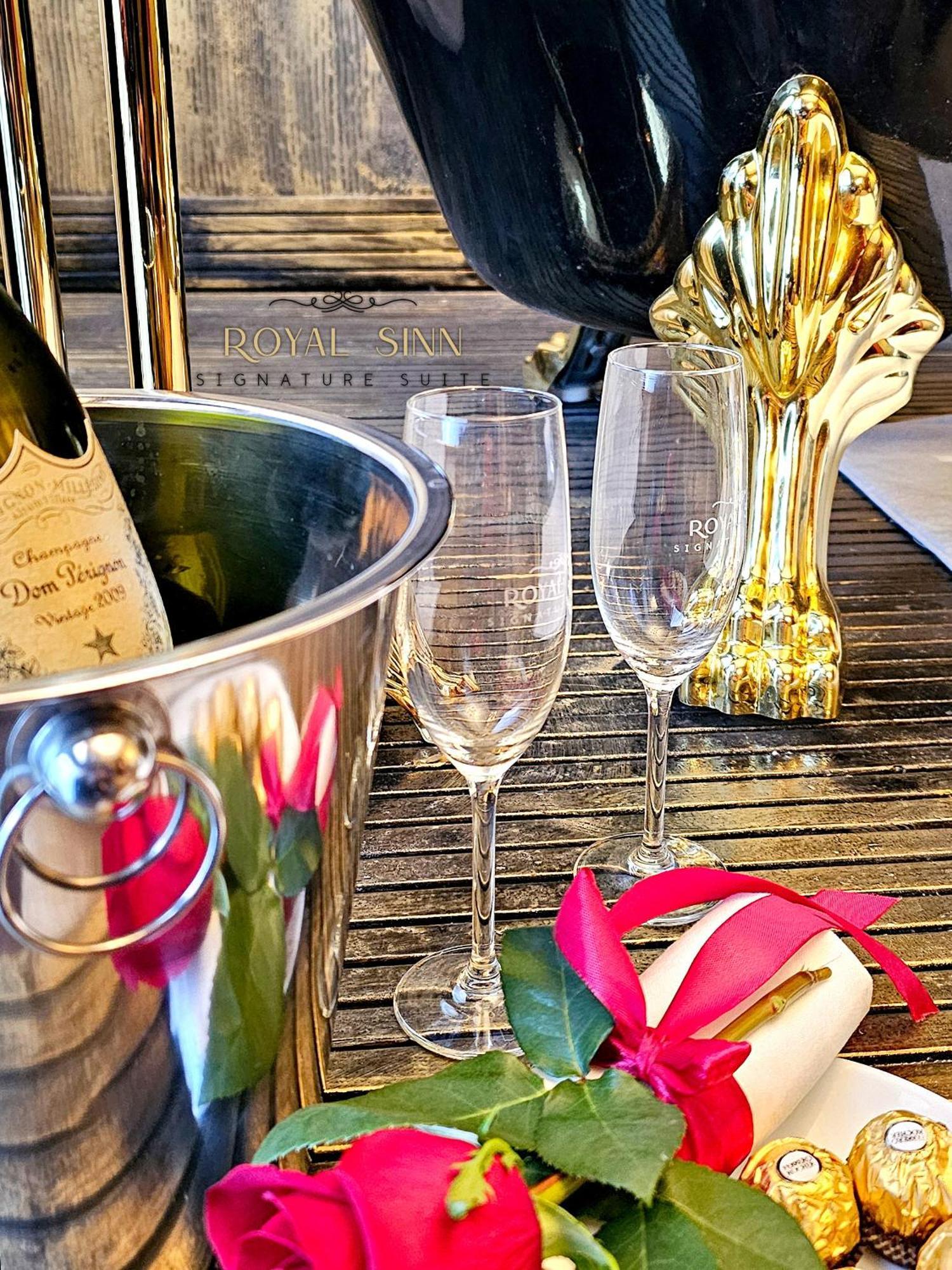 Royal Sinn Signature Apartament